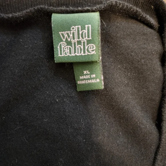 Wild Fable Women's Friends Inspired Disney T-shirt ✨️ - Picture 7 of 8